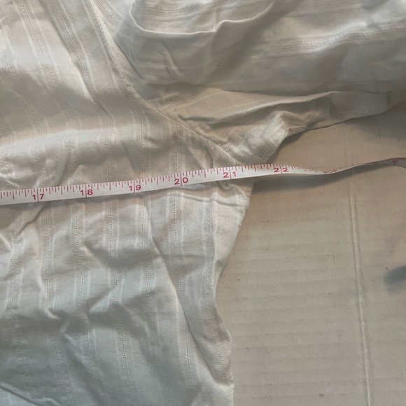 DENVER HAYES Women's 100% Cotton Button-Down Blouse, Sz L - Picture 9 of 10